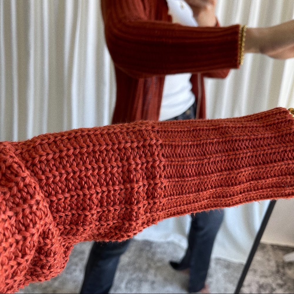 JACKET knitted crochet jacket — In Rust - Picture 3 of 7